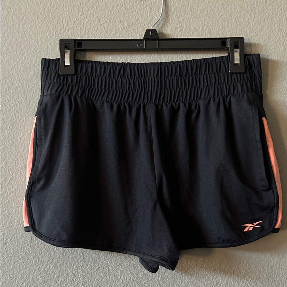 Reebok Women's Athletic Shorts in Black with Coral Highlights Size Medium